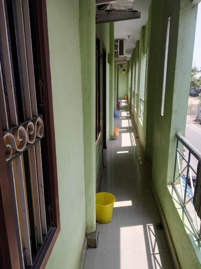 Meera Lodge Chidambaram Exterior photo