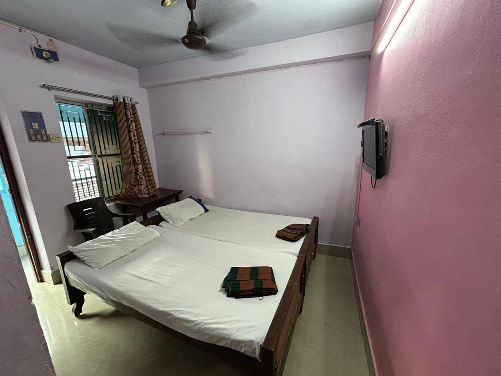 Meera Lodge Chidambaram Exterior photo